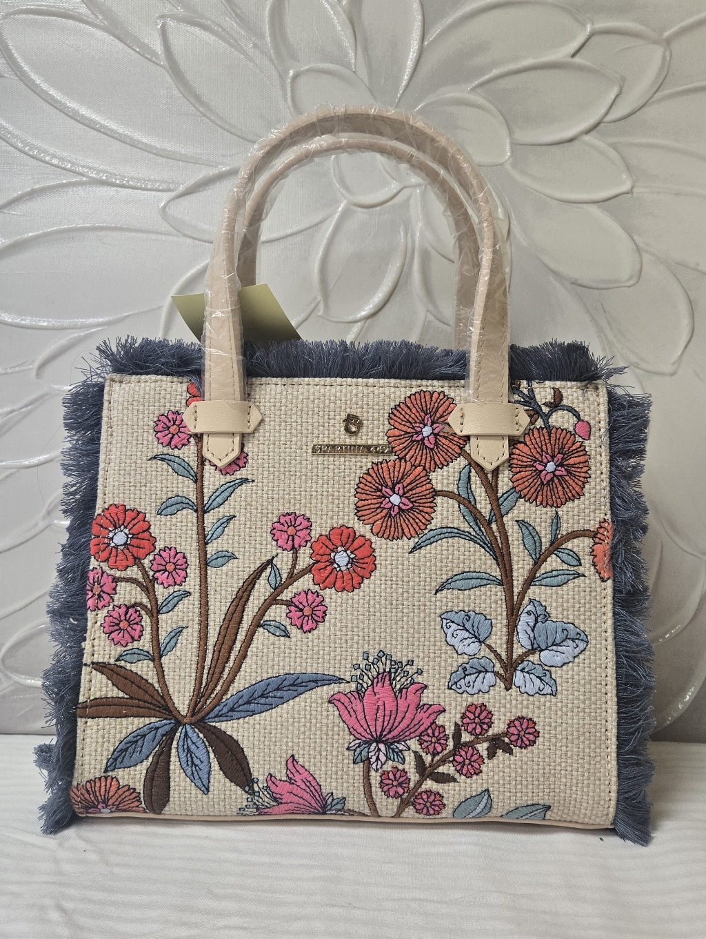 Fringe Satchel Crossbody Oyster Factory Floral Sprigs By Spartina 449